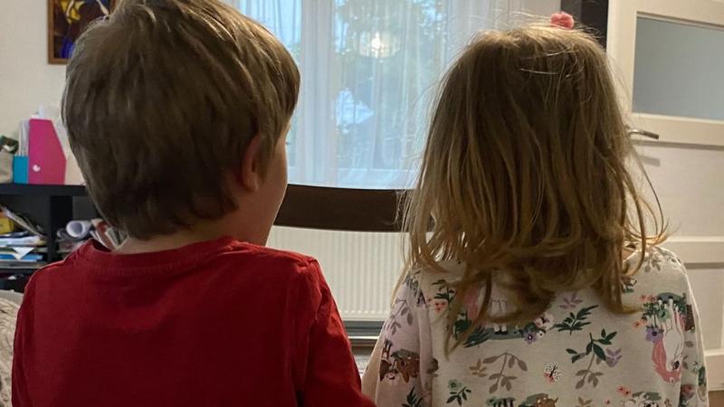 A depresszió árnyékában egy jelentős pécsi intézmény bezárása vár ránk. Ez a döntés sokakat érint, hiszen a helyszín nem csupán egy épület, hanem számos ember életének szerves része volt. A közösség számára ez a lépés fájdalmas veszteséget jelent, és felv