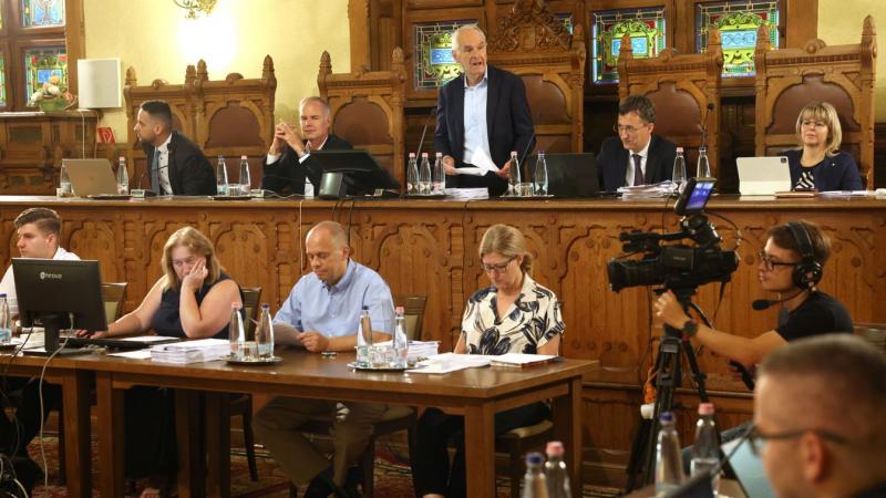 Az ismert polgármester 30 éve folyamatosan megnyeri a választásokat, köszönhetően annak, hogy mindig hű marad az ígéreteihez.