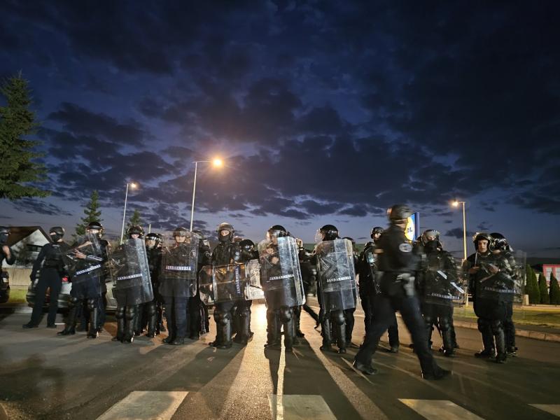 Azonnali intézkedésre szánta el magát a rendőrség és a csendőrség: ötezer lejes bírságot szabtak ki csendzavarás és petárda birtoklása miatt. | Székelyhon