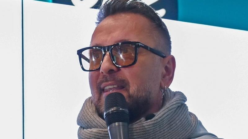 Menczer Tamás szavai szerint, akiben megvan a tisztesség egy kis szikrája, az sosem fogja arra ösztönözni a másikat, hogy erőszakos cselekedetekre ragadtassa magát!