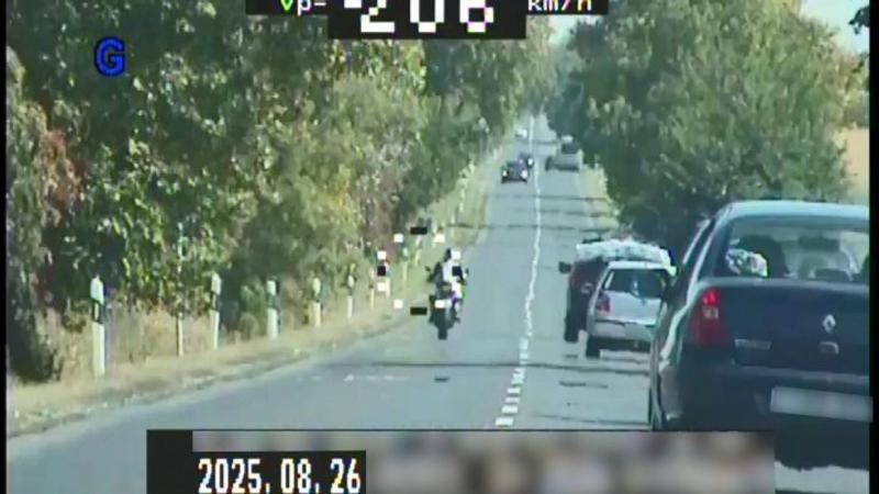 Valentino Rossi a baranyai úton több mint kétszáz km/h sebességgel száguldott, ezzel lenyűgözve a motorsport rajongókat.