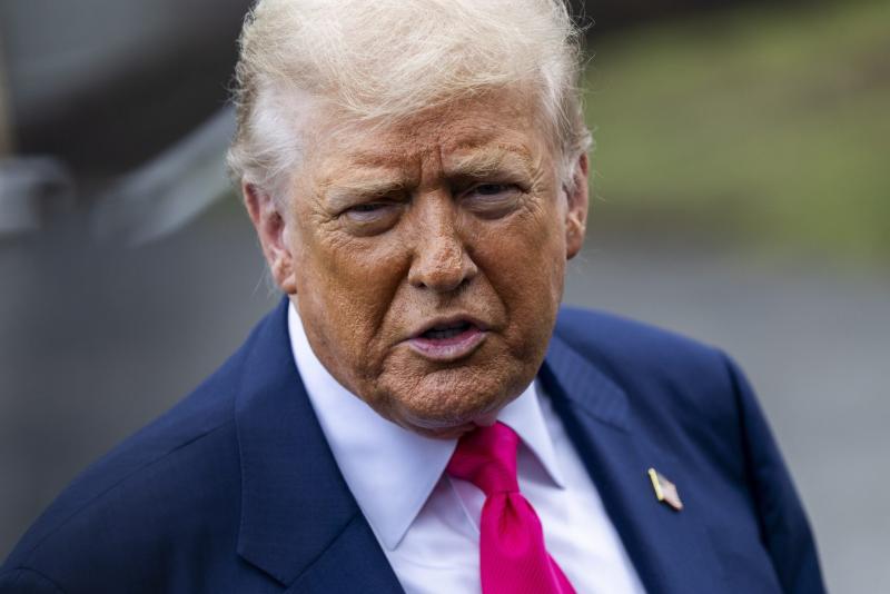 Az orvosi vizsgálatok során krónikus betegségre derült fény Donald Trumpnál | szmo.hu