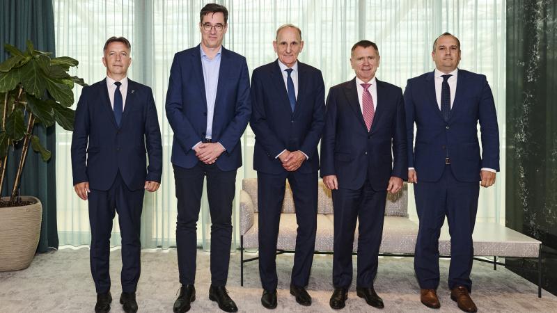 Az OTP és a Magyar Önkormányzatok Szövetsége között hosszú távú együttműködési megállapodás született.