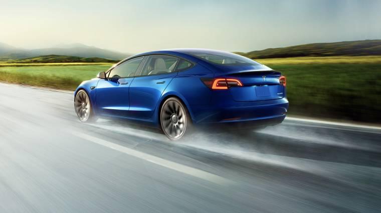 Az új Tesla Model 3+ lenyűgöző 800 kilométeres hatótávval debütál, amely új szintre emeli az elektromos autók teljesítményét.