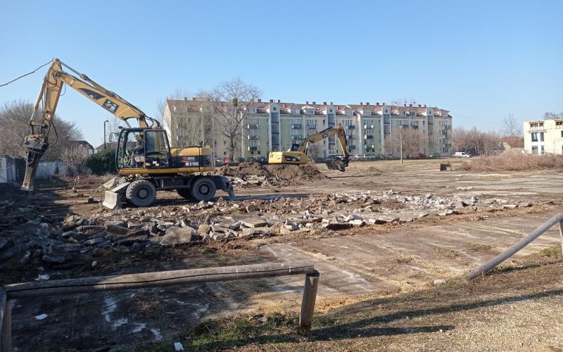 Az ÚBOK aktívan részt vesz a mentőállomások üzemeltetésére vonatkozó pályázatok kezelésében.