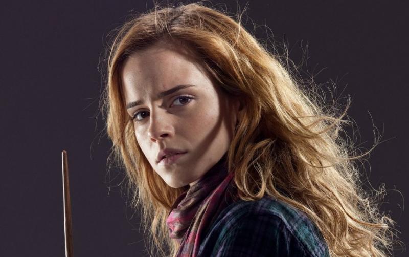 J.K. Rowling határozottan kifejezte véleményét Emma Watsonnal kapcsolatban, miután egy titkos levél részleteit is nyilvánosságra hozta - számolt be róla a Mafab.hu.