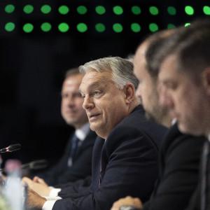 Orbán Viktor ismét az ukrán helyzetről osztotta meg véleményét, kifejezve aggodalmát a kialakult helyzettel kapcsolatban.