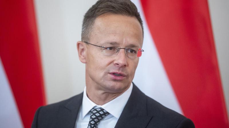 Szijjártó Péter bejelentette, hogy megkezdődtek Donald Trump és Vlagyimir Putyin budapesti találkozójának előkészületei.